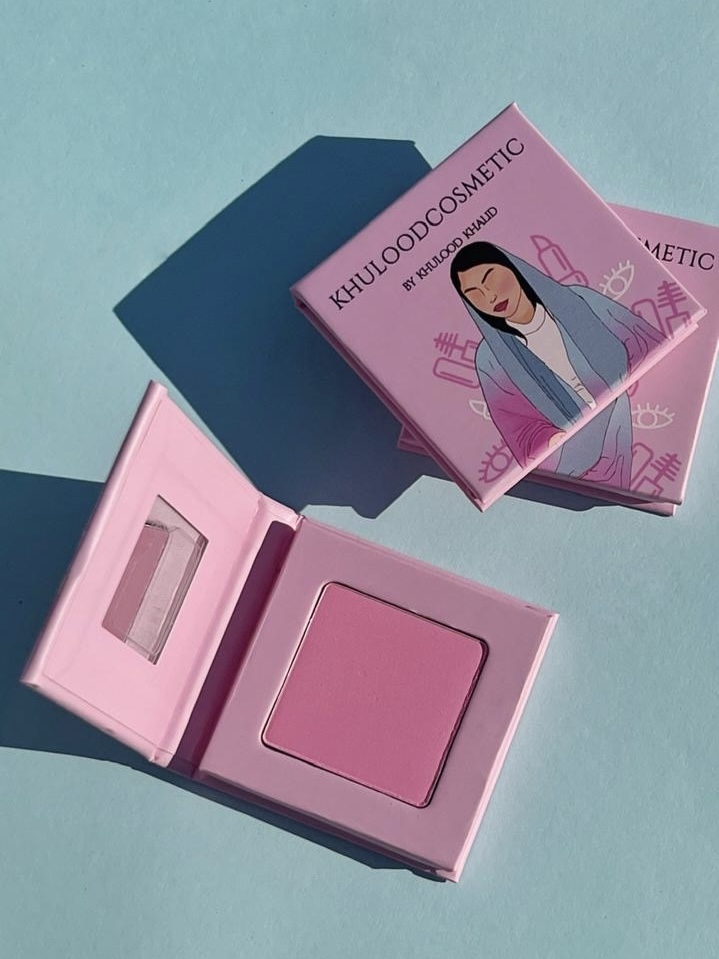 BLUSHER khulood